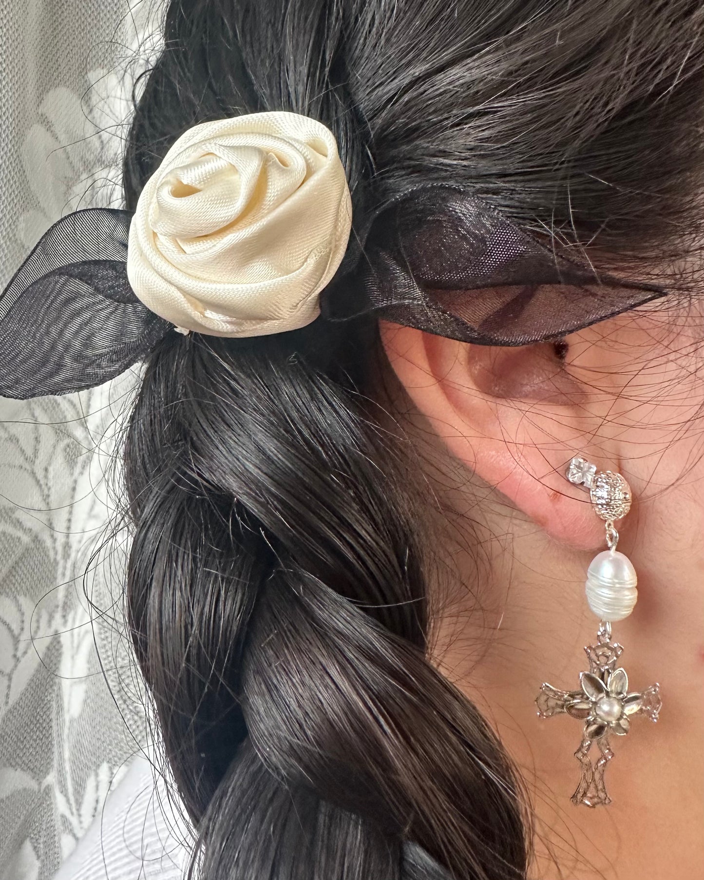 Cruz de Flor Earrings