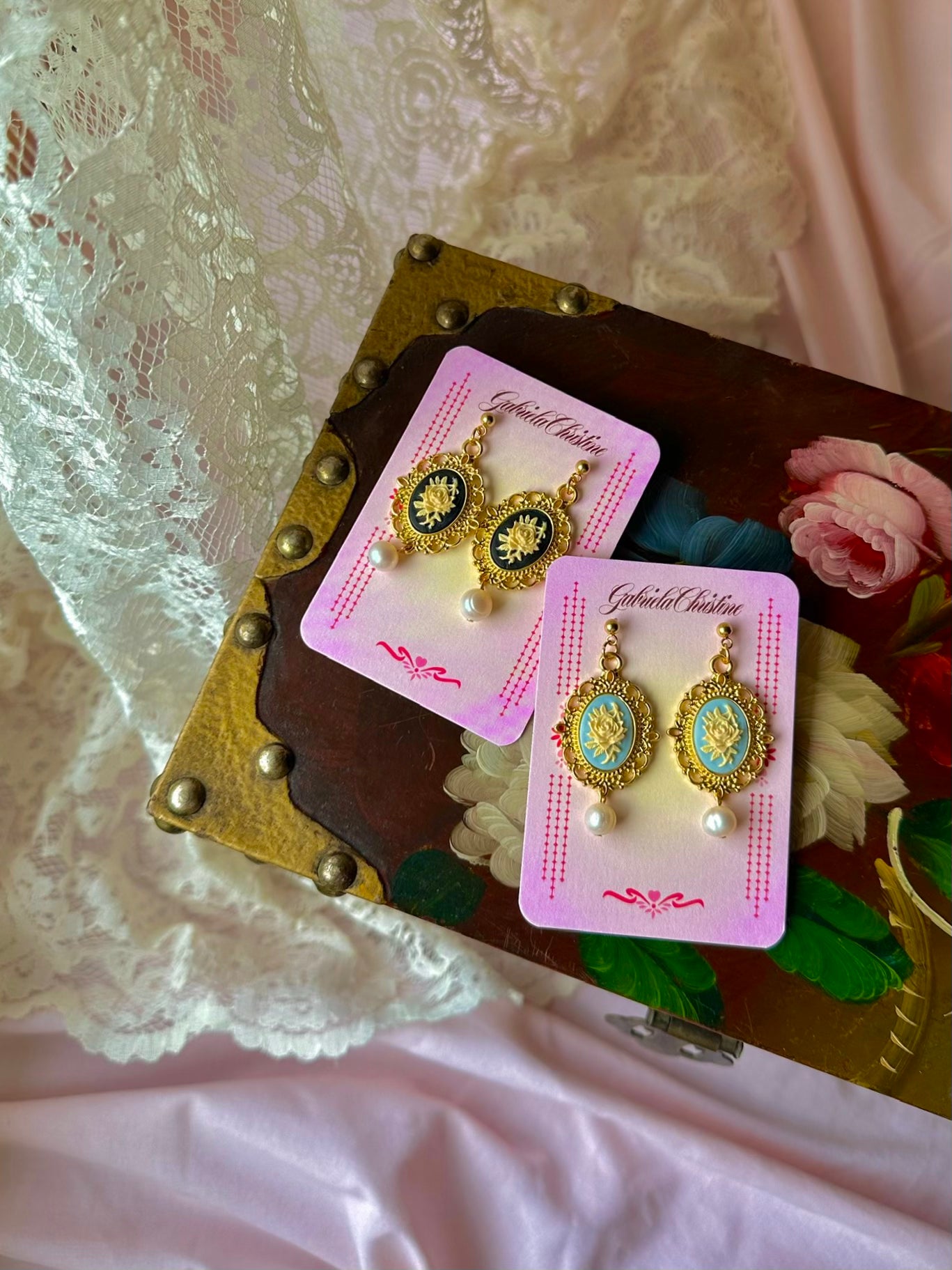 Rosalina Oro Earrings